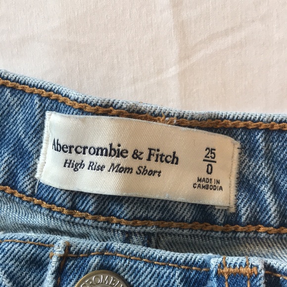 A&f Jean short bundle - Picture 6 of 7